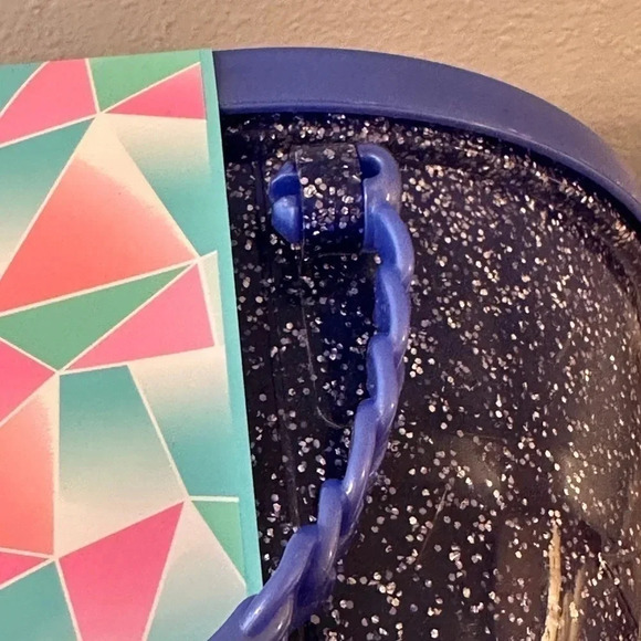 LOL Surprise! Winter Disco Bigger Surprise includes O.M.G. Fashion Doll New. - Picture 7 of 7